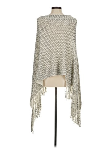 Win Win Poncho (view 2)