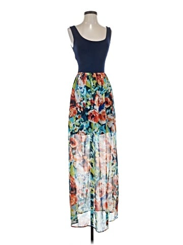 Le Lis Casual Dress (view 1)