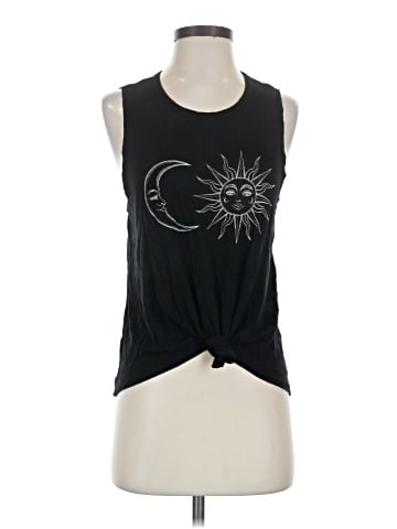 Gaze Sleeveless T-Shirt (view 1)