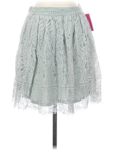 Xhilaration Casual Skirt (view 1)