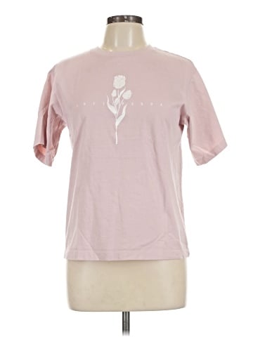 UT for Uniqlo Short Sleeve T-Shirt (view 1)