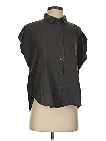 Uniqlo Sleeveless Button-Down Shirt (view 1)