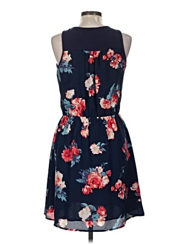 Market and Spruce Casual Dress (view 2)