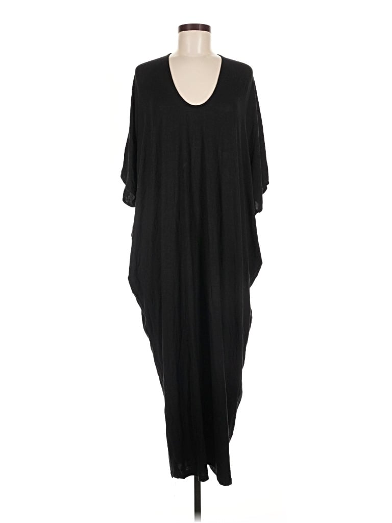 Pre-owned Barefoot Dreams Casual Dress In Black