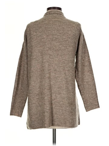 John & Jenn Cardigan (view 2)