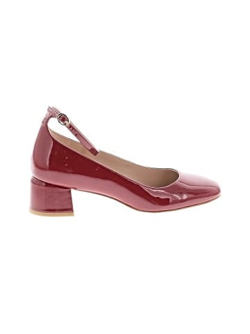 Stuart Weitzman Heels (view 1)