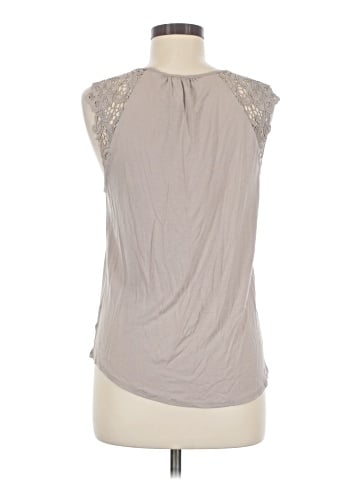 H&M Sleeveless T-Shirt (view 2)