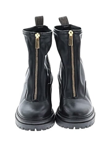 MICHAEL Michael Kors Ankle Boots (view 2)