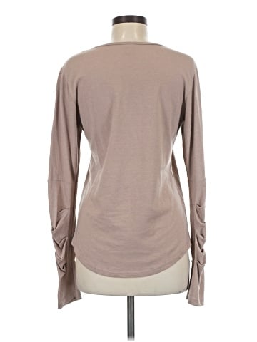 Lilith Long Sleeve T-Shirt (view 2)