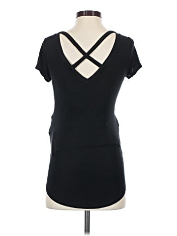 Jessica Simpson Short Sleeve T-Shirt (view 2)
