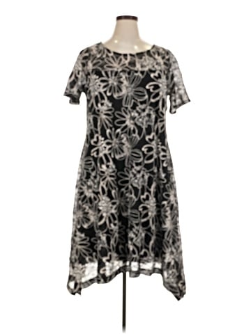 Signature by Robbie Bee Casual Dress (view 1)