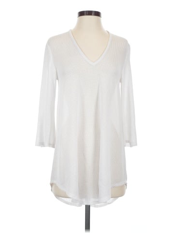 Jordan Taylor 3/4 Sleeve Top (view 1)