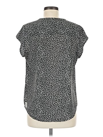 Fun2Fun Short Sleeve Blouse (view 2)