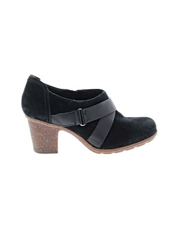 Clarks Heels (view 1)