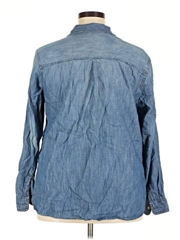 Old Navy Long Sleeve Button-Down Shirt (view 2)