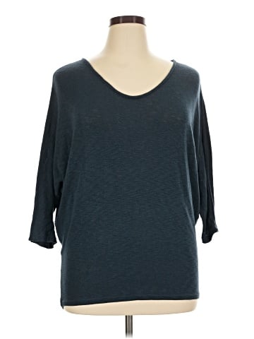 Laila Jayde 3/4 Sleeve T-Shirt (view 1)