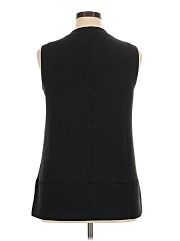 SPANX Sleeveless T-Shirt (view 2)