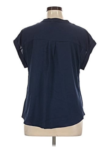 Avenue Short Sleeve Blouse (view 2)
