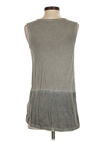 Knox Rose Sleeveless T-Shirt (view 2)