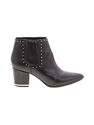 MICHAEL Michael Kors Ankle Boots (view 1)