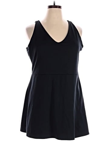 Gap Fit Romper (view 1)
