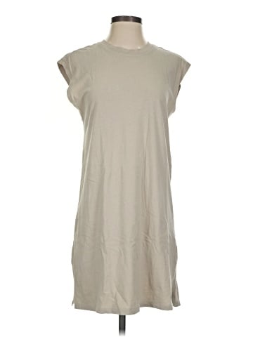 H&M Casual Dress (view 1)