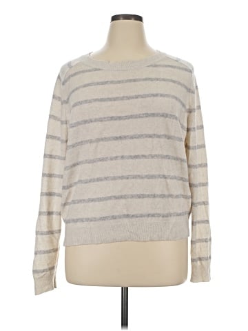 Vince. Wool Pullover Sweater (view 1)
