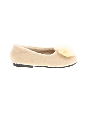 Unbranded Flats (view 1)
