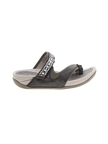 Baretraps Sandals (view 1)
