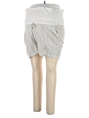 Old Navy - Maternity Shorts (view 1)