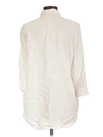Crown & Ivy 3/4 Sleeve Button-Down Shirt (view 2)