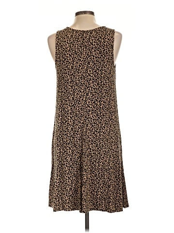 Old Navy Casual Dress (view 2)