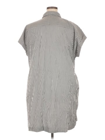 Vineyard Vines Casual Dress (view 2)