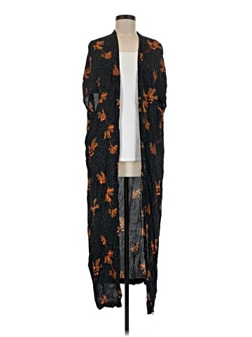 Bel Kazan Kimono (view 1)