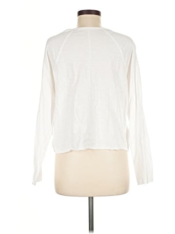 Universal Thread Long Sleeve T-Shirt (view 2)