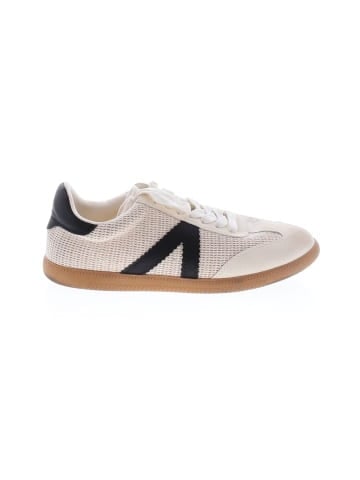 Mia Sneakers (view 1)
