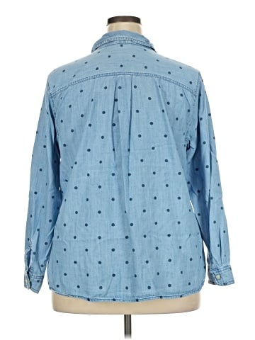 Old Navy Long Sleeve Button-Down Shirt (view 2)