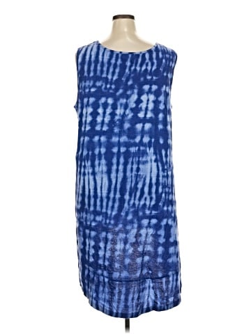CW Classics Casual Dress (view 2)