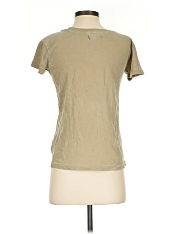 Rivet & Thread Short Sleeve T-Shirt (view 2)
