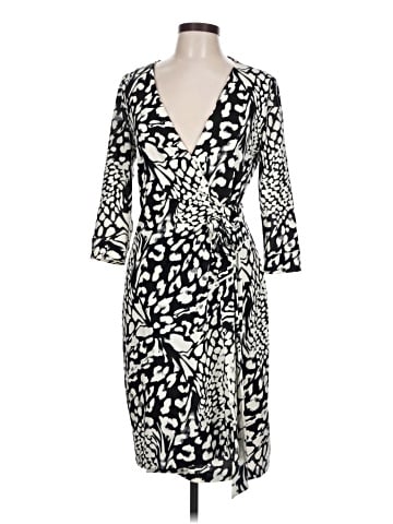 Diane von Furstenberg Casual Dress (view 1)
