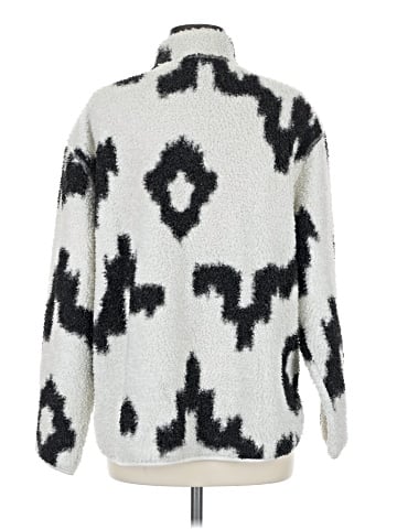 H&M Pullover Sweater (view 2)