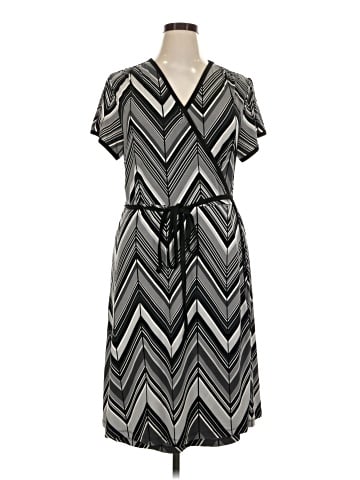 Apt. 9 Casual Dress (view 1)