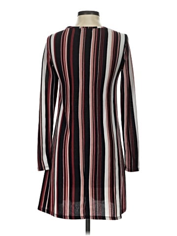 Derek Heart Casual Dress (view 2)