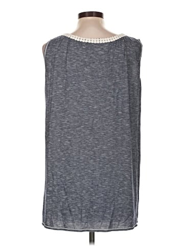 Max Studio Sleeveless T-Shirt (view 2)