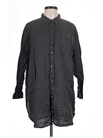 H&M 3/4 Sleeve Button-Down Shirt (view 1)