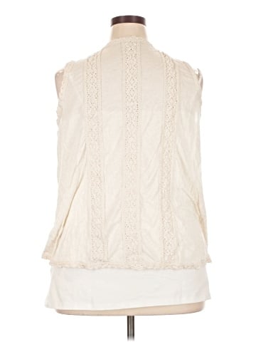 a.n.a. A New Approach Sleeveless T-Shirt (view 2)