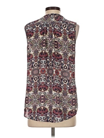 dalia Sleeveless Blouse (view 2)