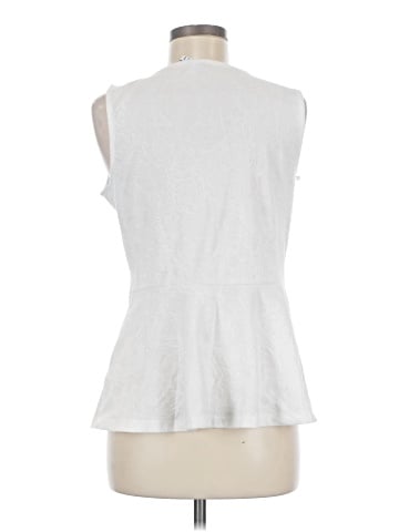 Elle Sleeveless T-Shirt (view 2)