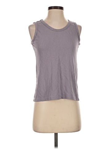 Le Lis Sleeveless T-Shirt (view 1)