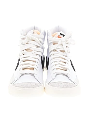 Nike Sneakers (view 2)